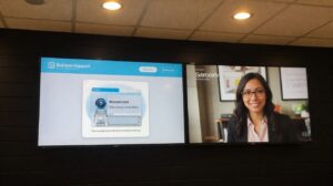 How Can Small Businesses Balance AI and Human Support?