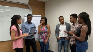 Why Is Peer-to-Peer Learning Important for Employees?